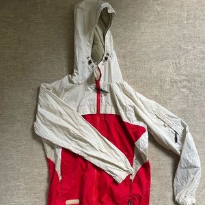 Womans packable columbia Windbreaker